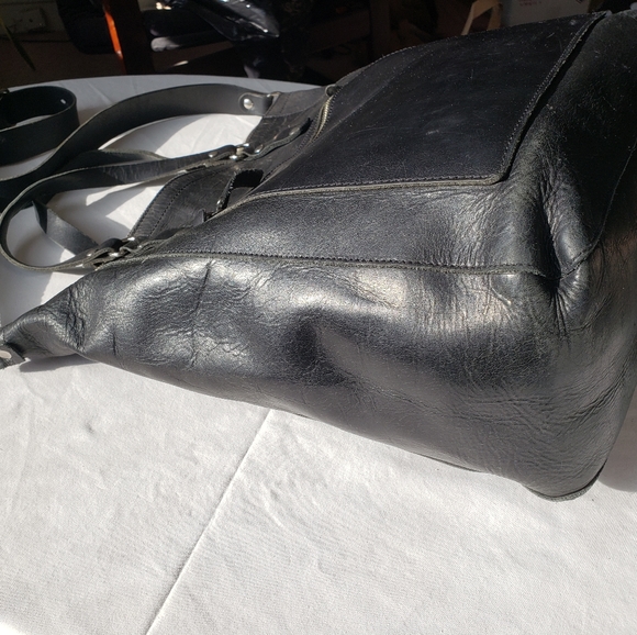 D7,961 M0851 Shoulder Bag Tote Leather made in Canada - Picture 4 of 10